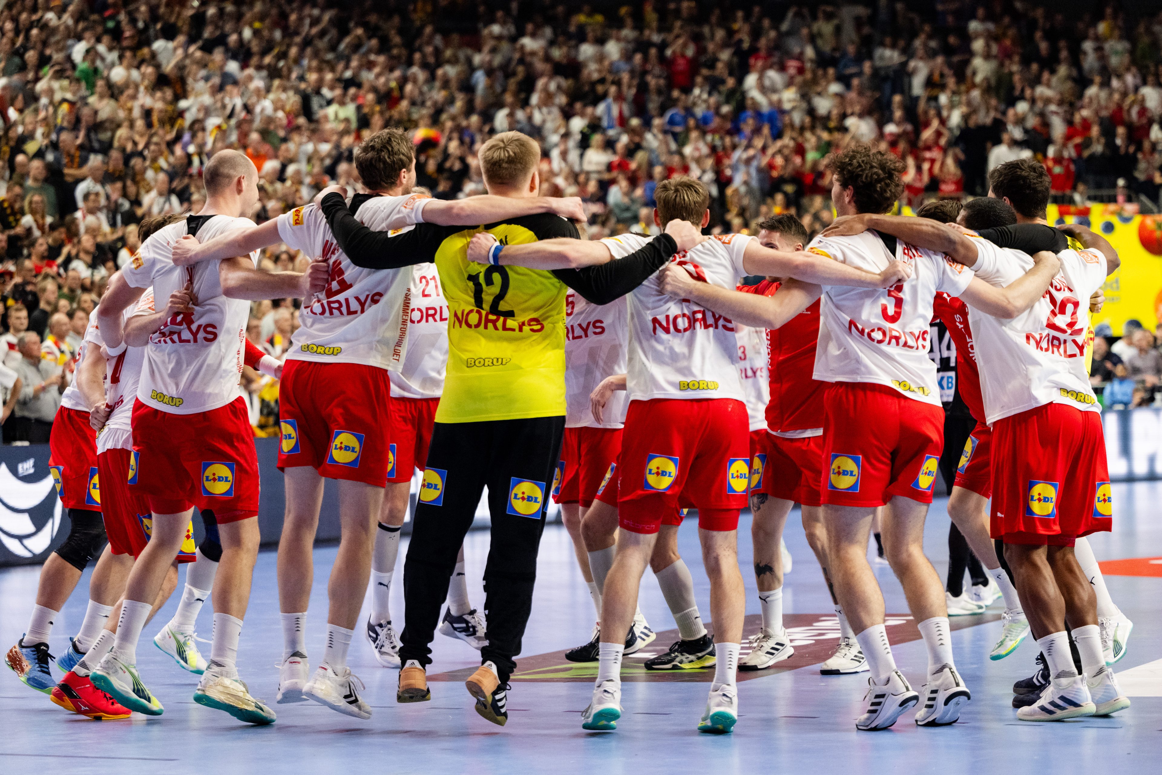 VM-final väntar för Danmark - Handbollskanalen